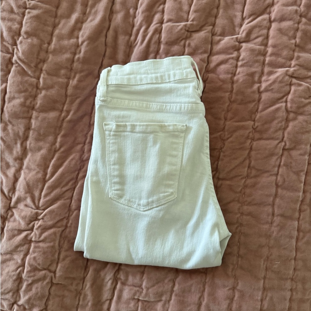 Frame Denim Le Skinny Jeans in Cream